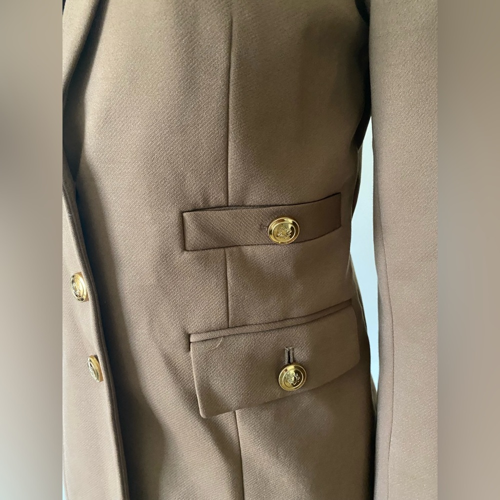 White House Black Market Tan Blazer with Gold Buttons - Picture 4 of 7
